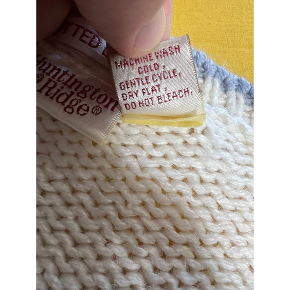 Vintage Huntington Ridge Hand Knitted Cardigan, Size M - Picture 10 of 10